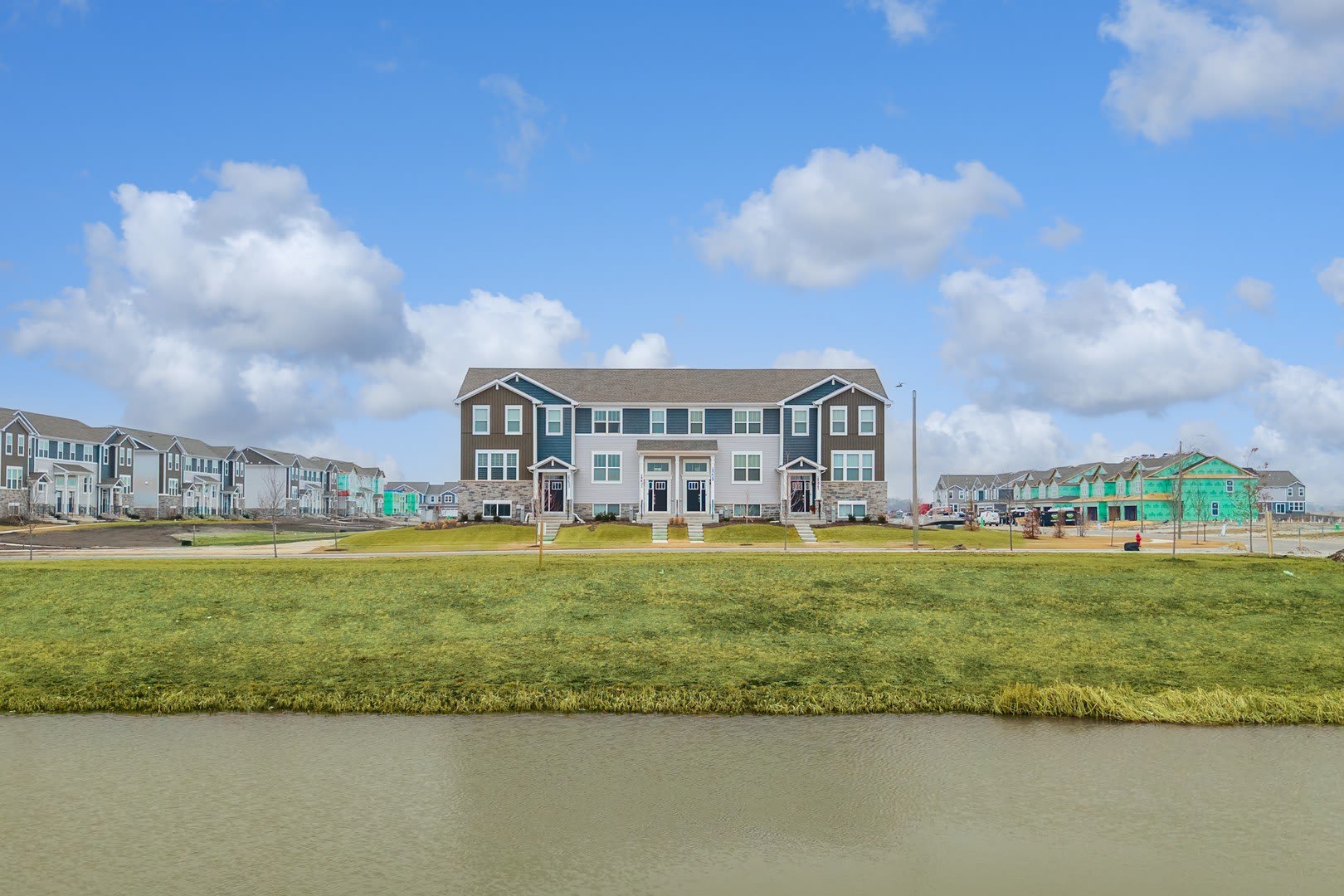 25631 W Wakefield Drive – photo 3