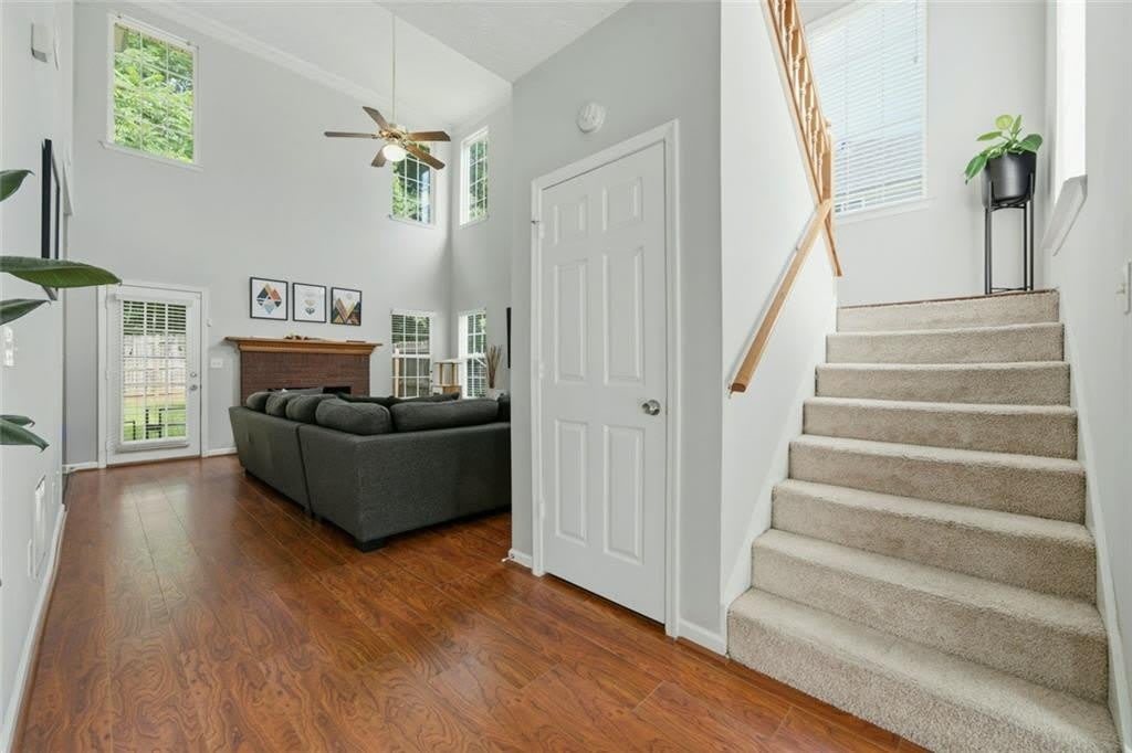 983 ASPEN DR – photo 4