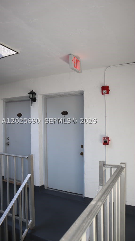 7235 SW 94th Pl – photo 2
