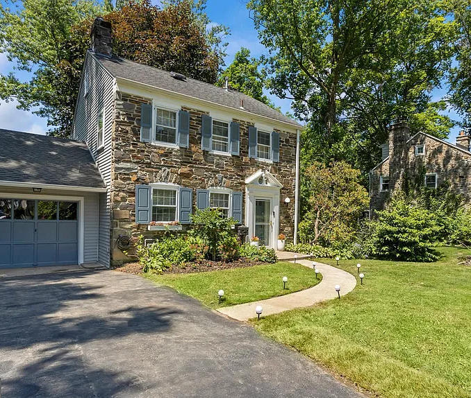 514 East Wynnewood Road – photo 2