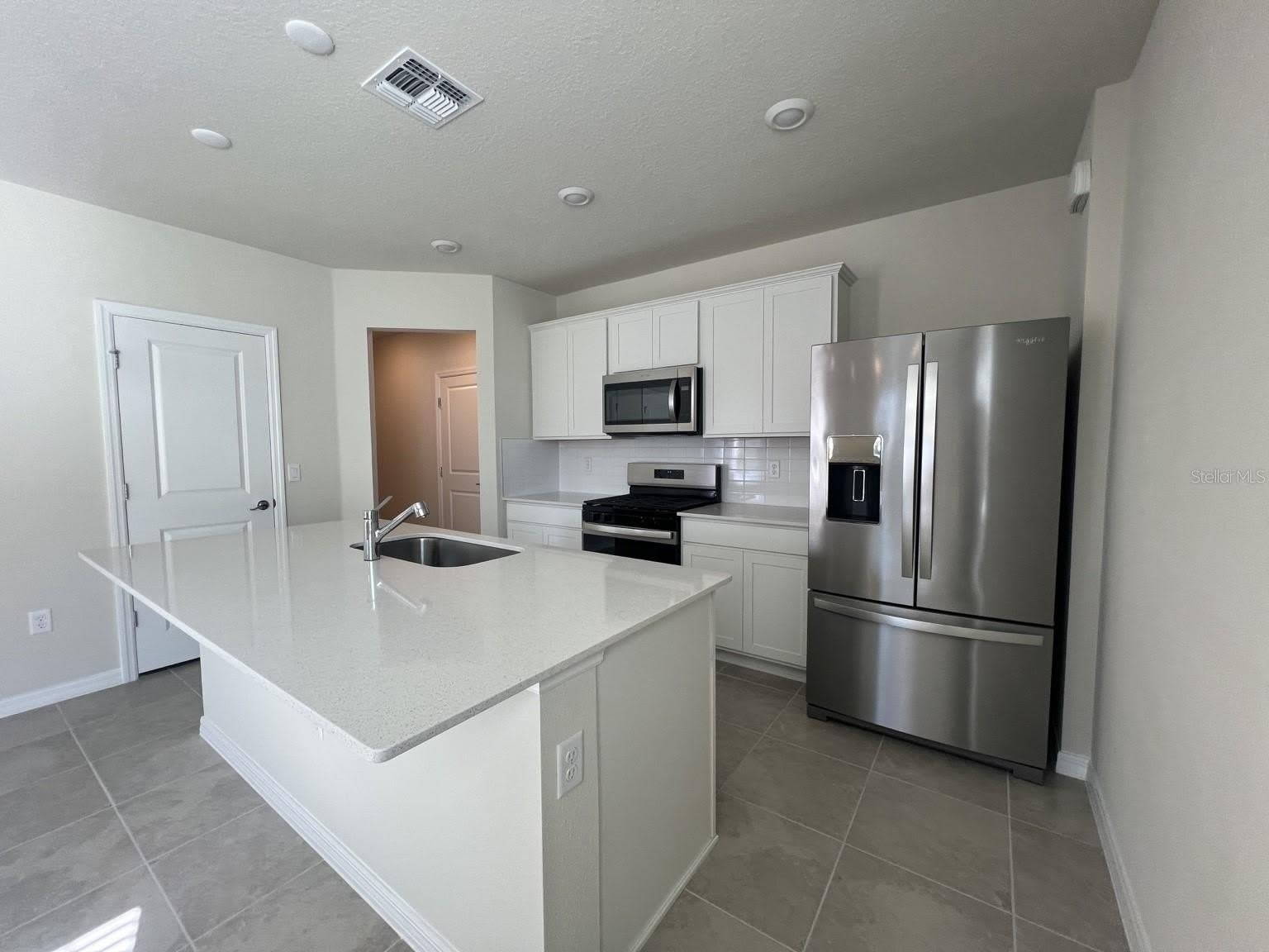 3355 VINE LEAF Street – photo 4