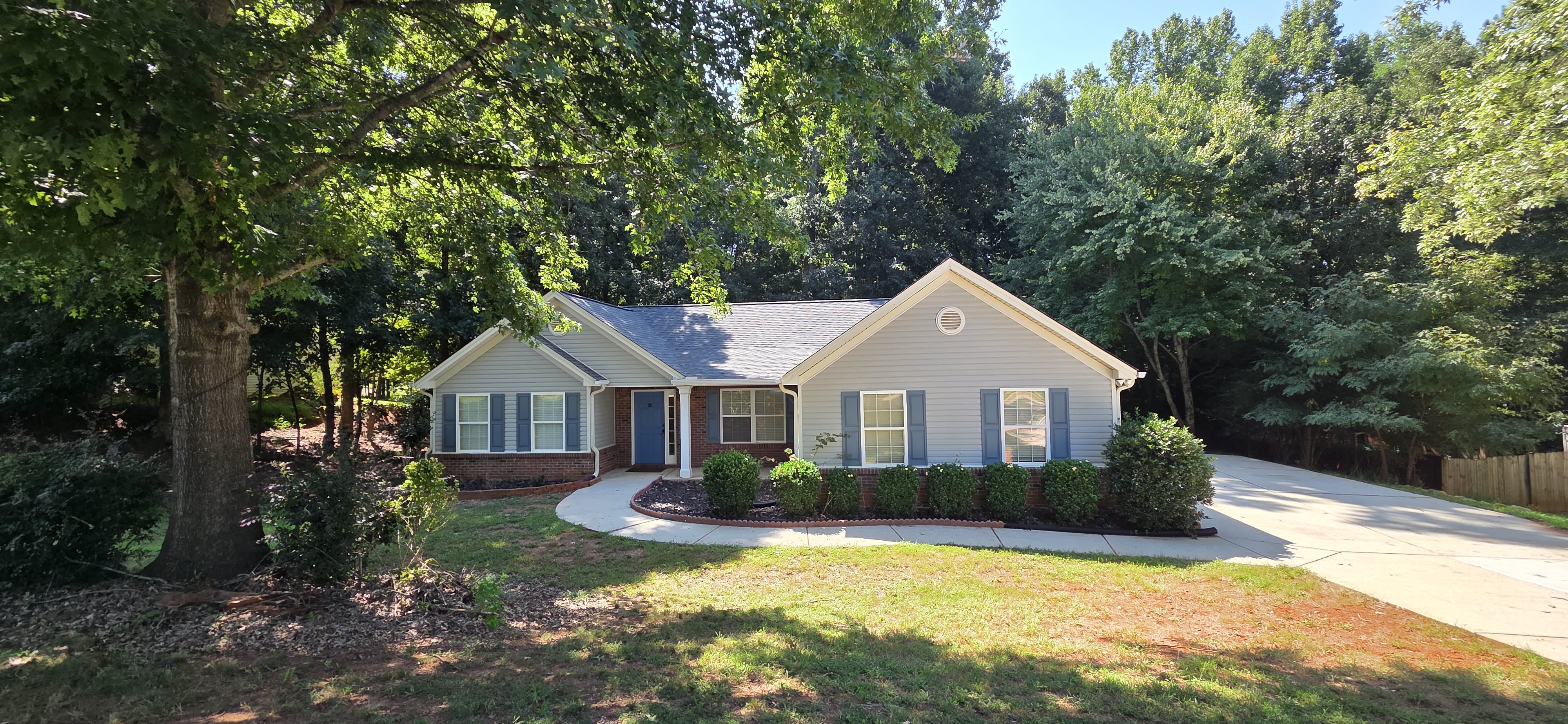 171 Laurel Oaks Lane – photo 1