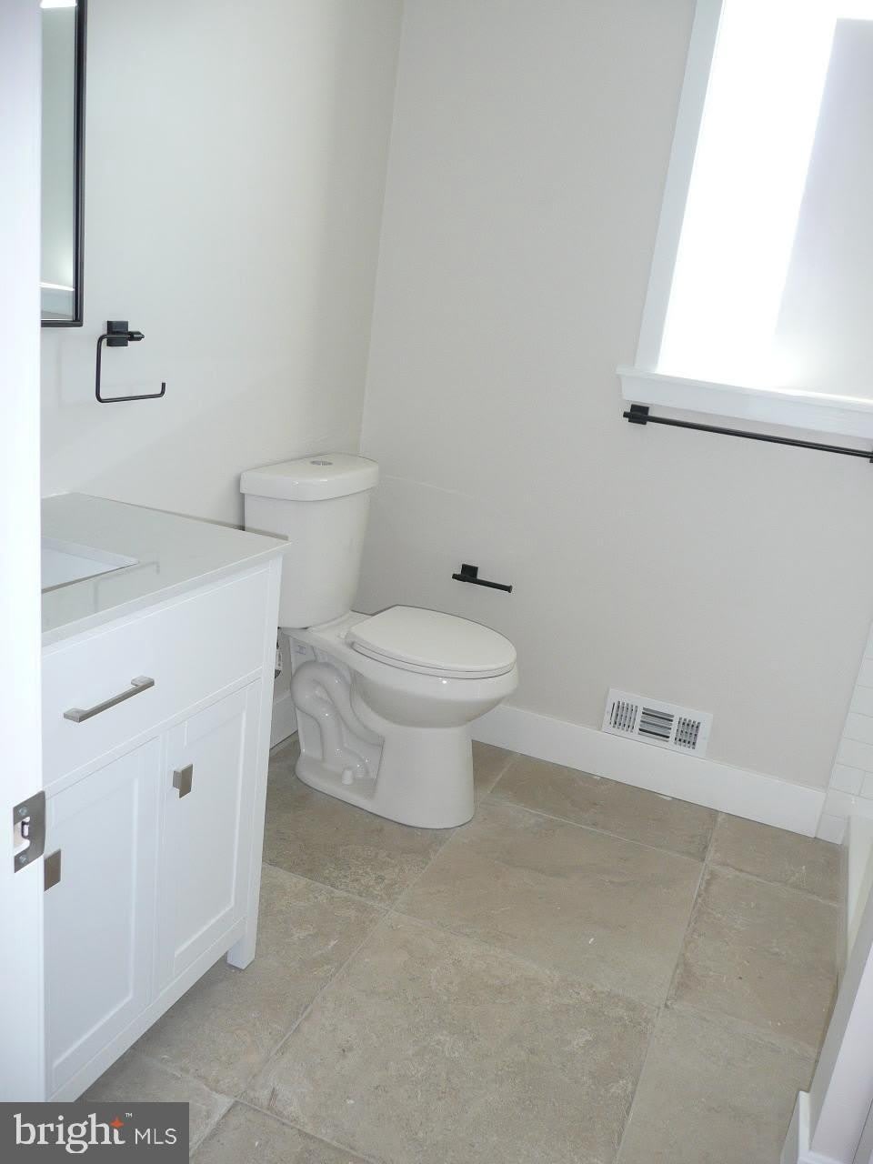 1054 HORSHAM Road – photo 5