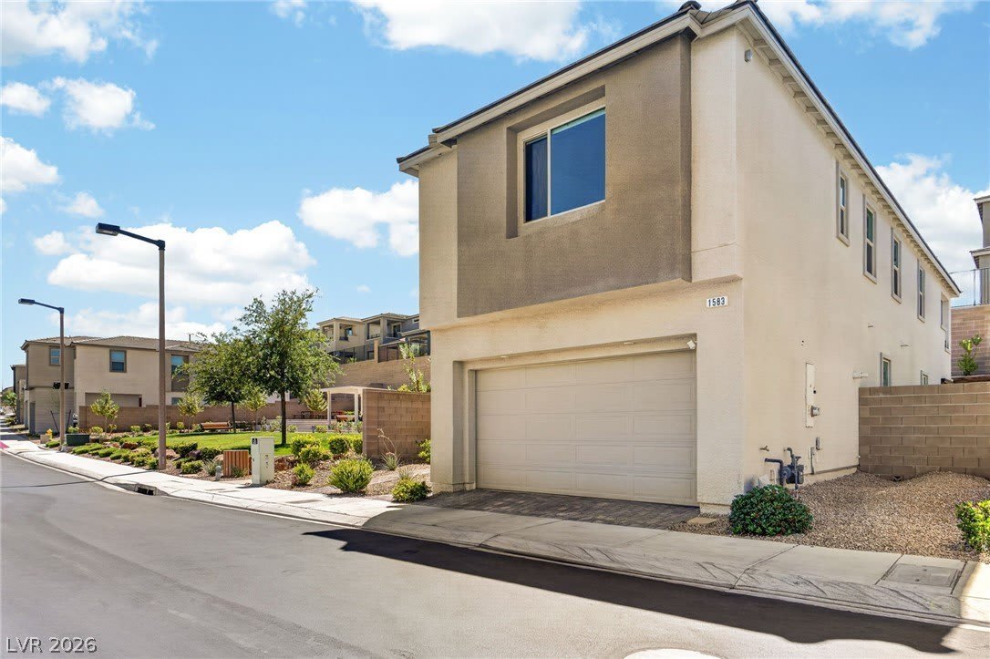 1583 Pacific Baza Street – photo 2
