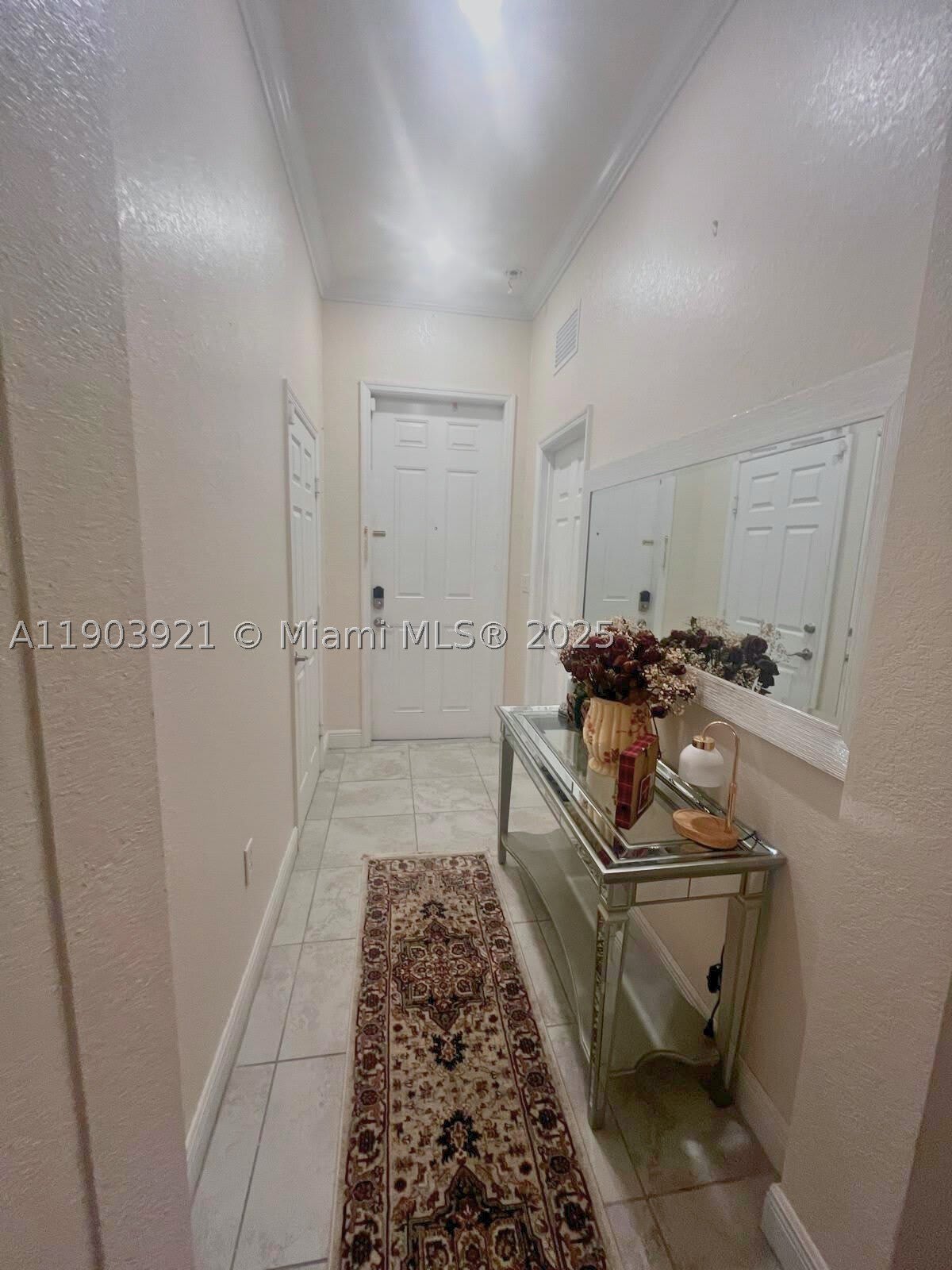 116 NE 25th Ter – photo 3