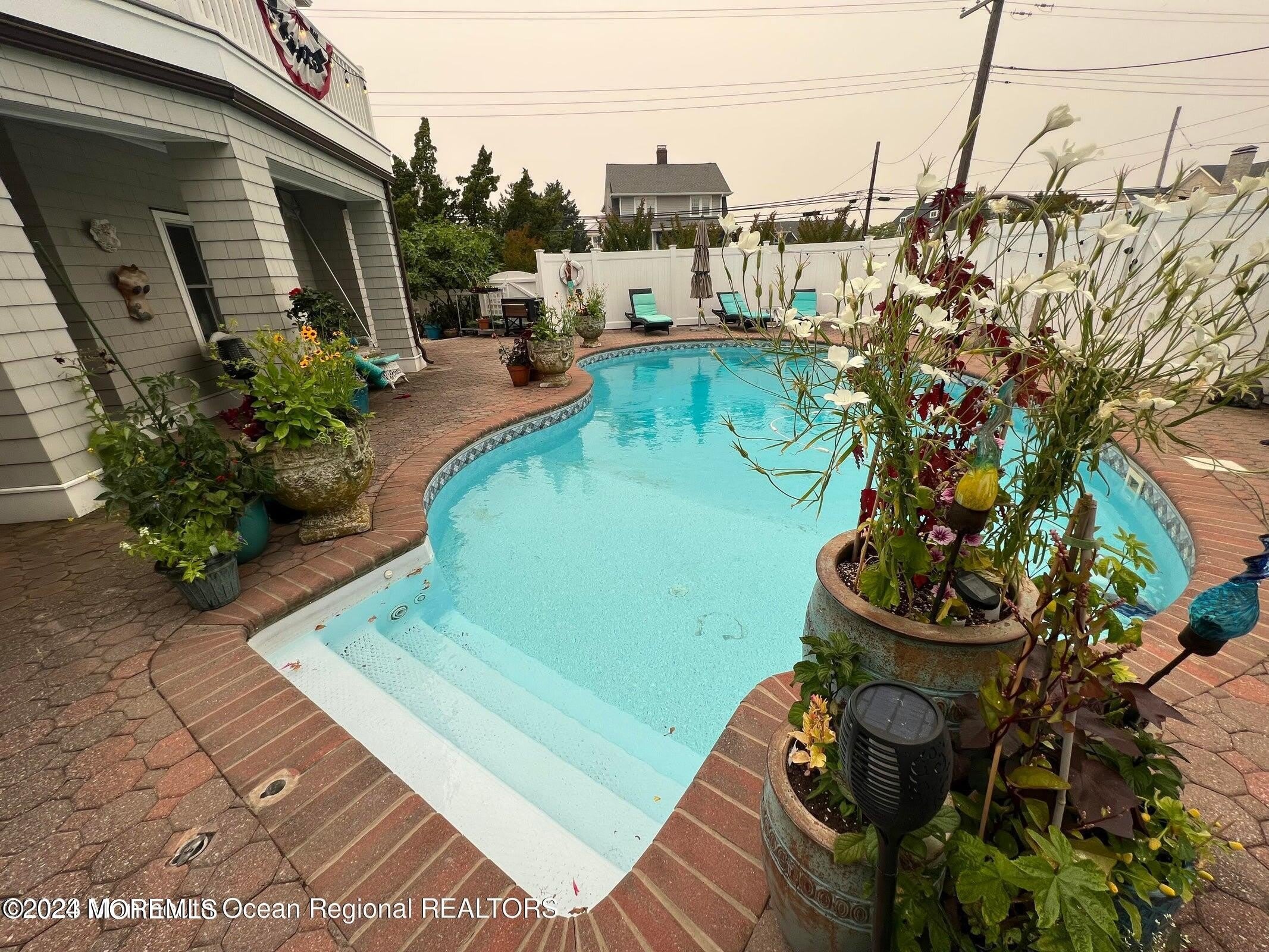 106 Mathis Place – photo 5