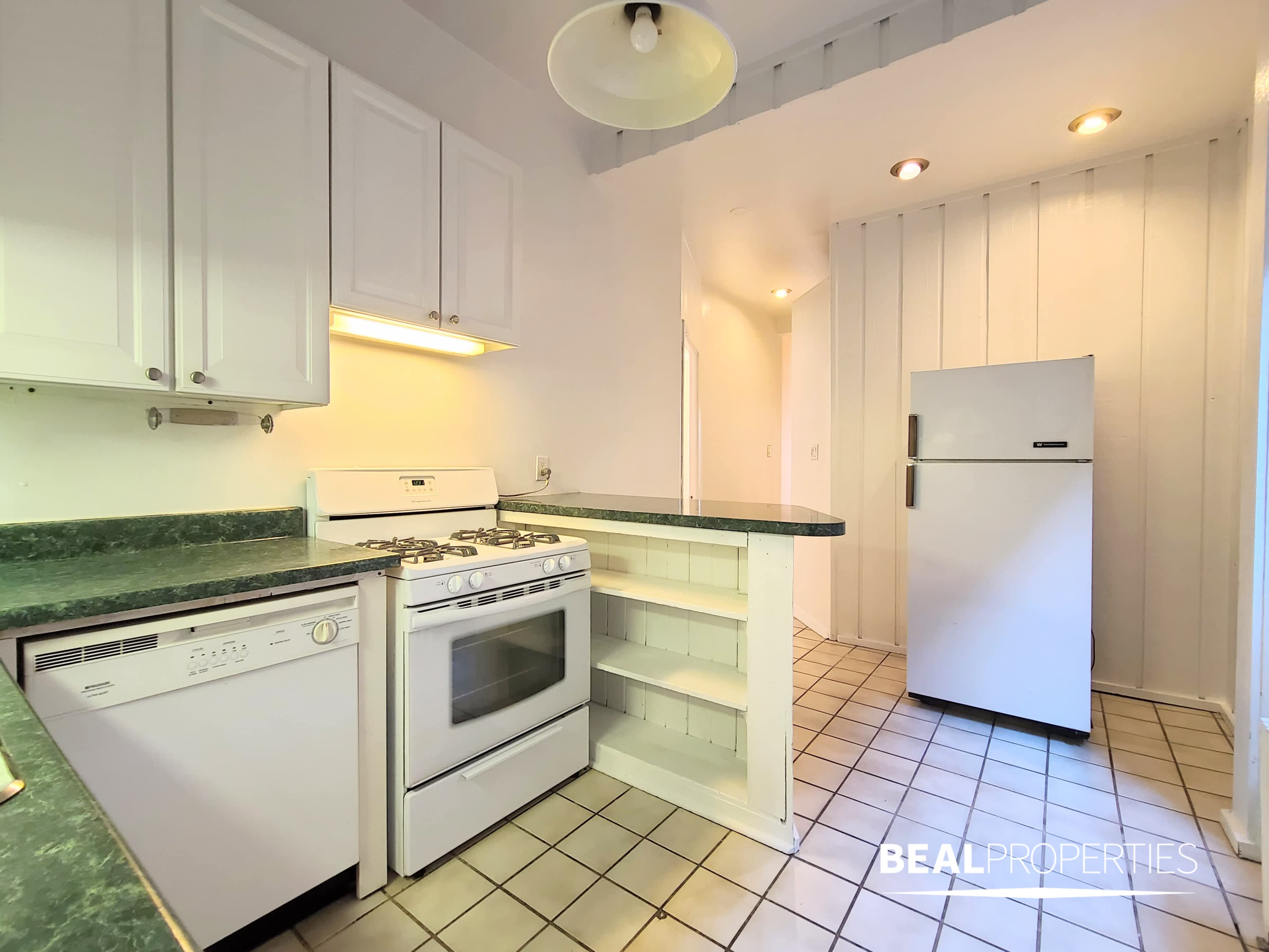 1216 N Dearborn St – photo 5
