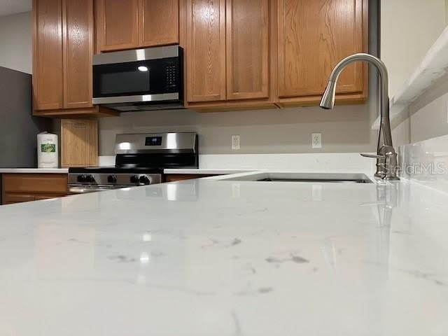 6922 HAWTHORNE TRACE Lane – photo 5