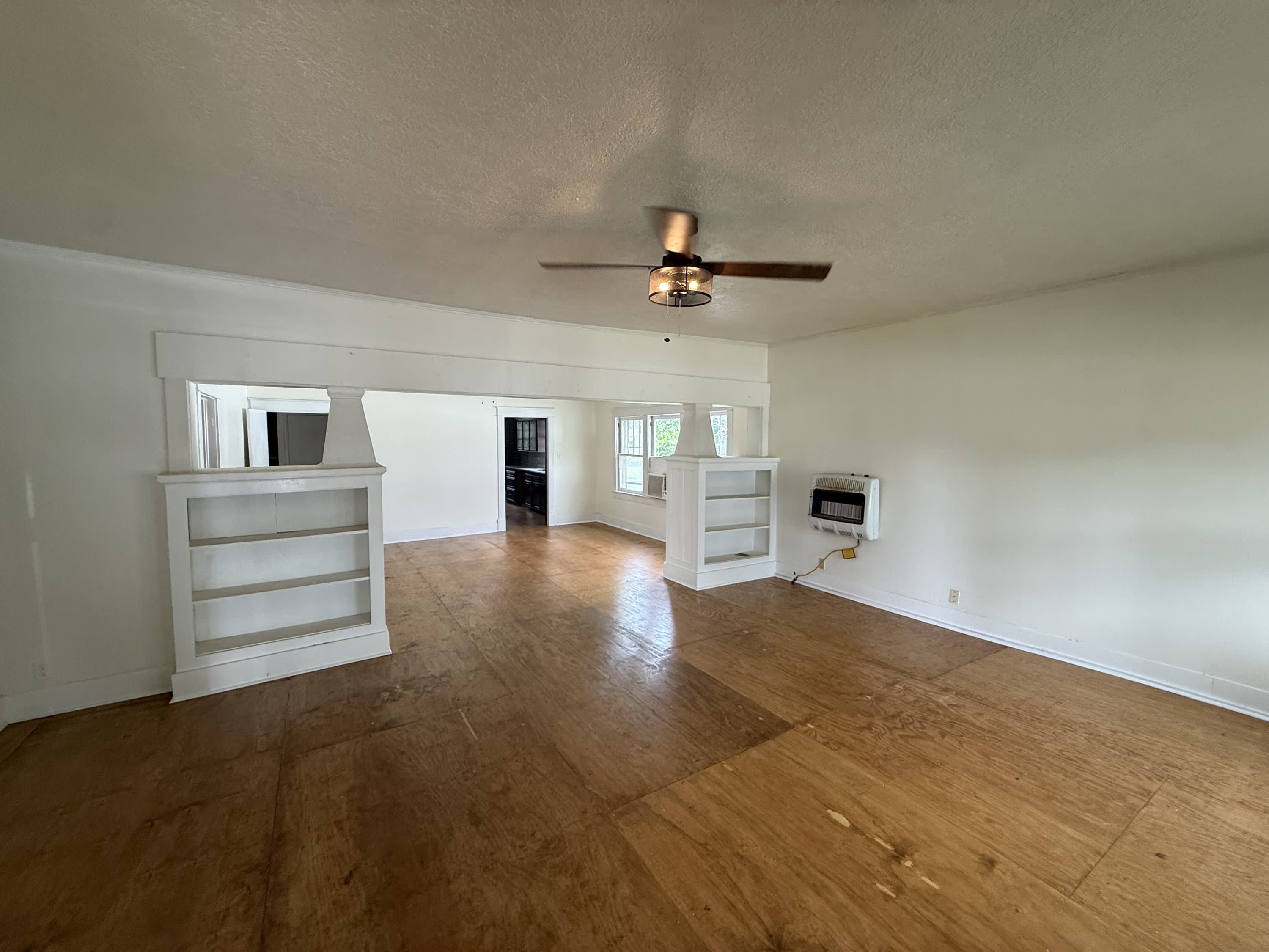 817 East 15Th Street – photo 2