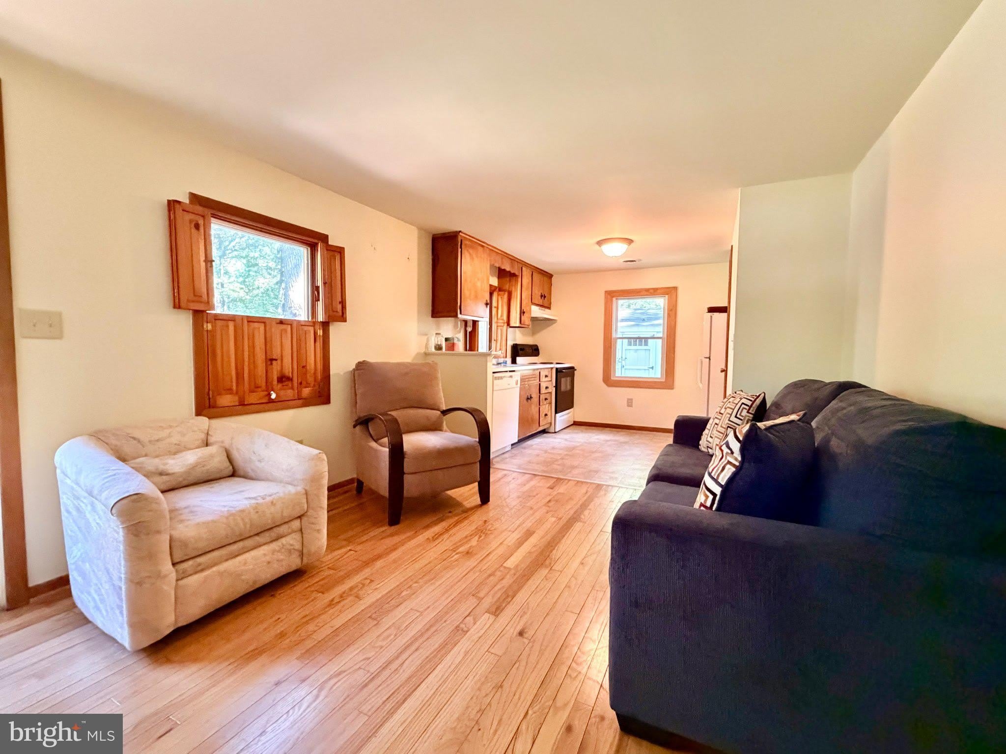18587 SYLVAN DR – photo 5