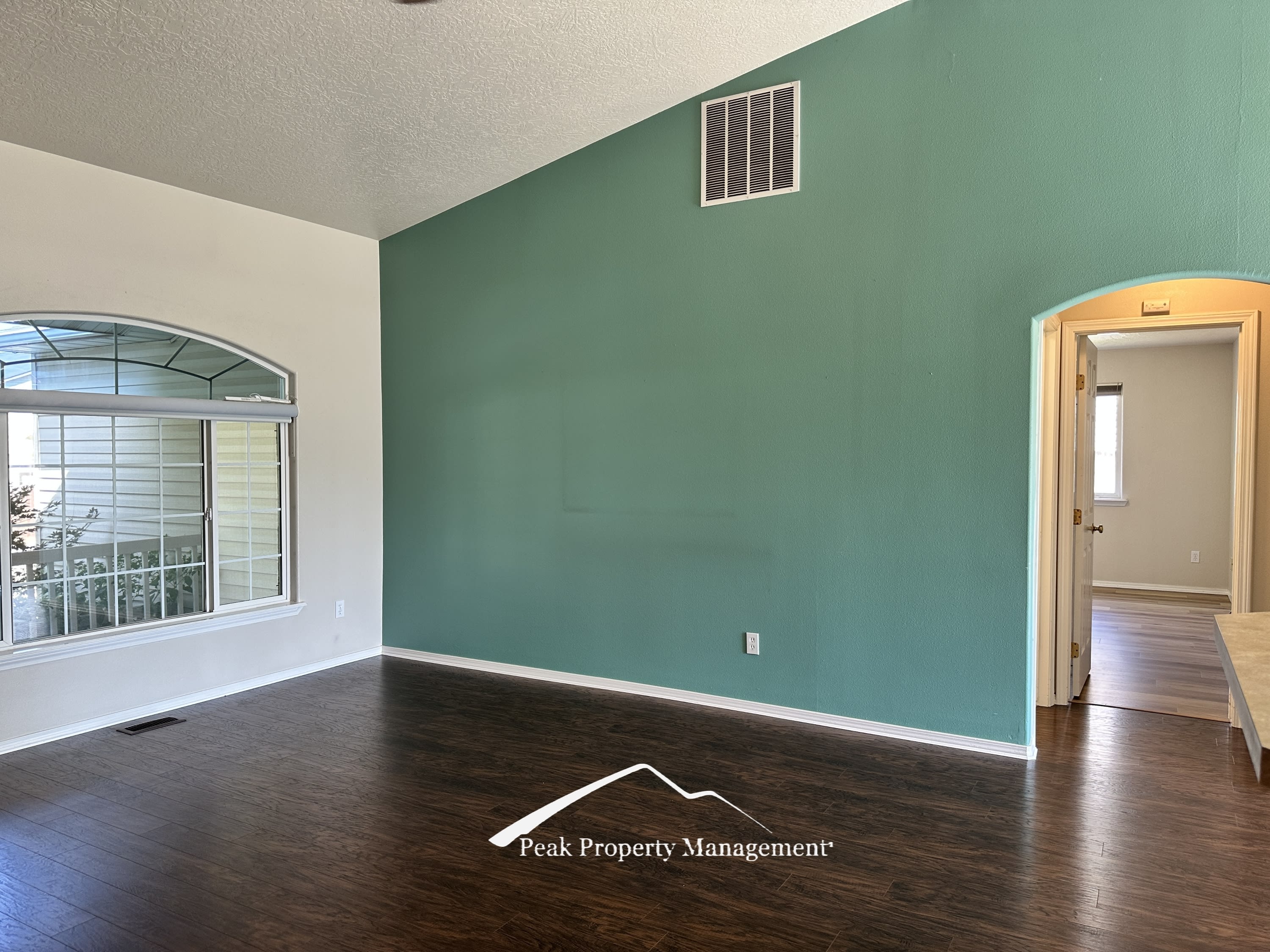605 West Mulberry Loop – photo 5