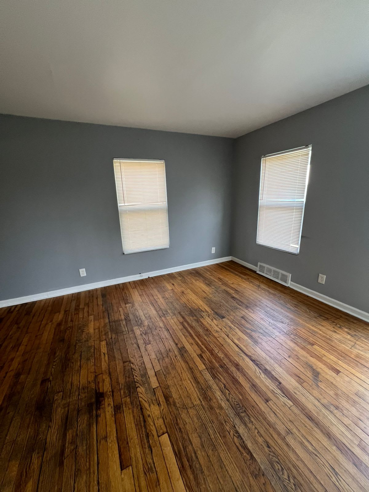 15901 Kramer Street 15905 – photo 2