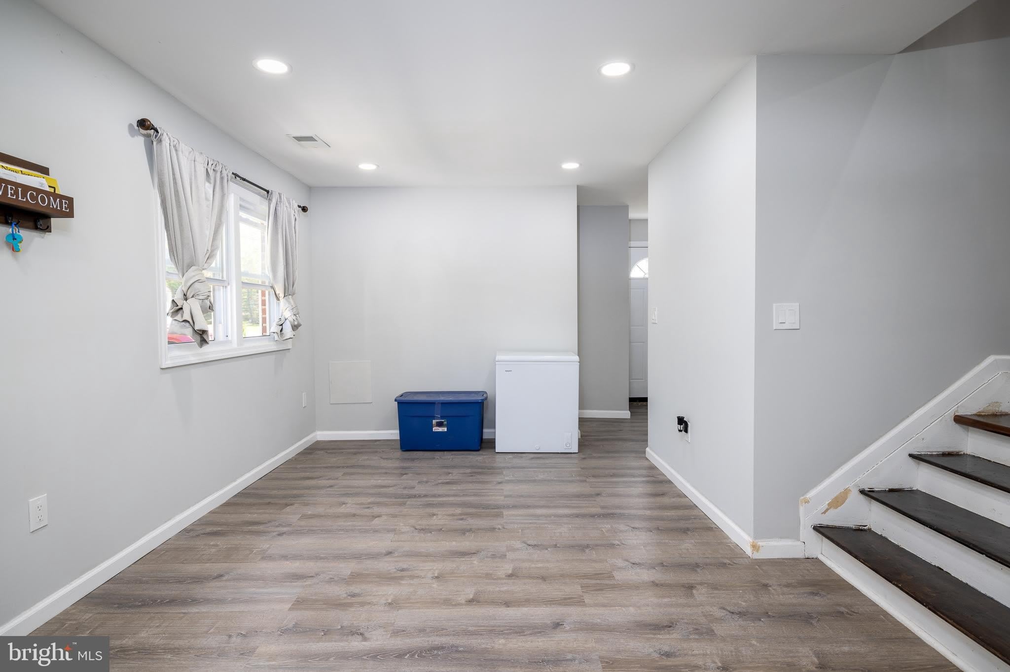 21 DIXMONT Avenue – photo 5