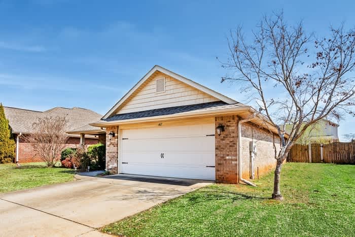 607 Durbin Lane Southwest – photo 2