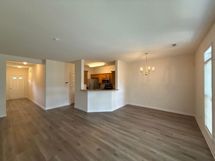 4606 Kingsland Court – photo 4