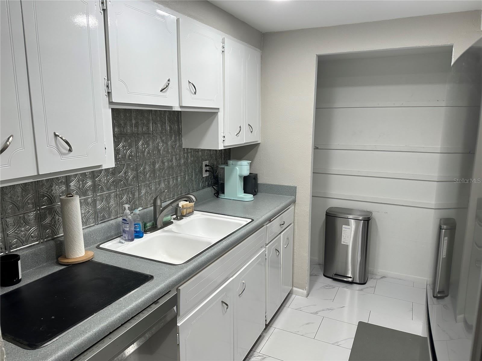 2623 SEVILLE Boulevard – photo 5
