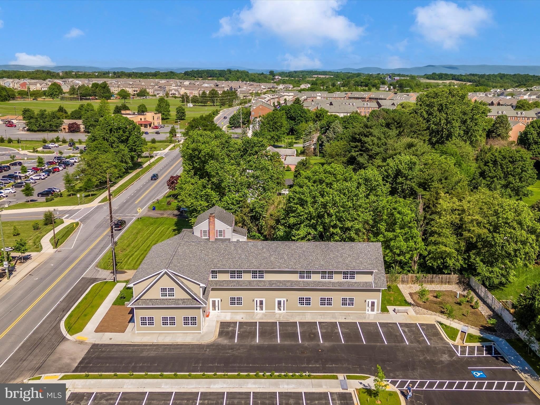 3535 URBANA Pike – photo 5