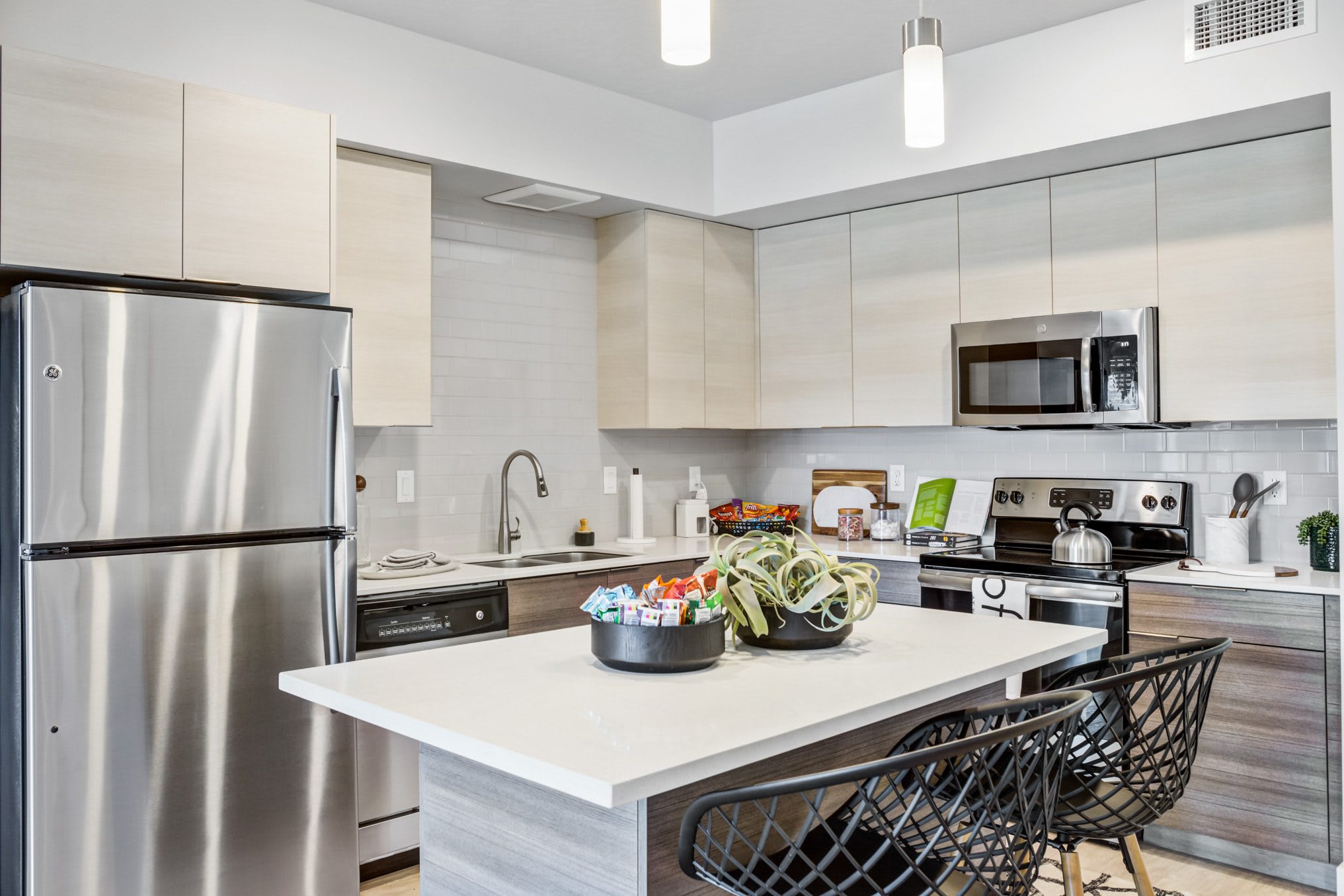 The Lofts at Ten Mile – photo 2