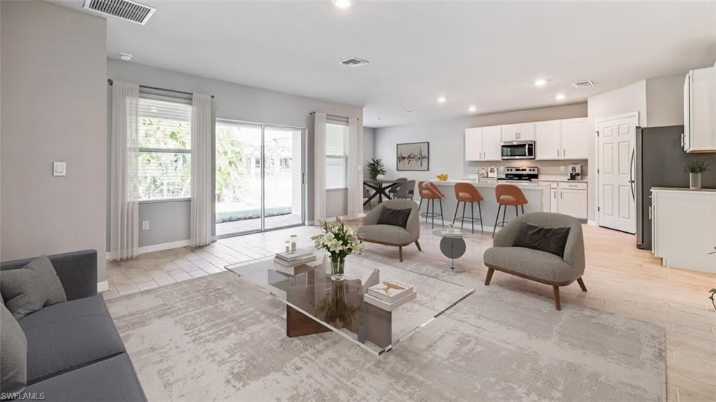 106 SE 23rd Pl – photo 2
