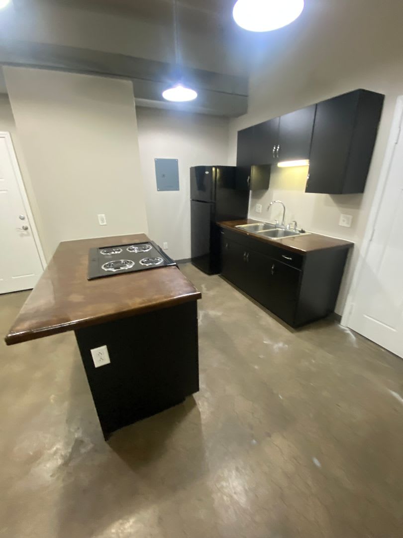 Mitchell Park Plaza – photo 2
