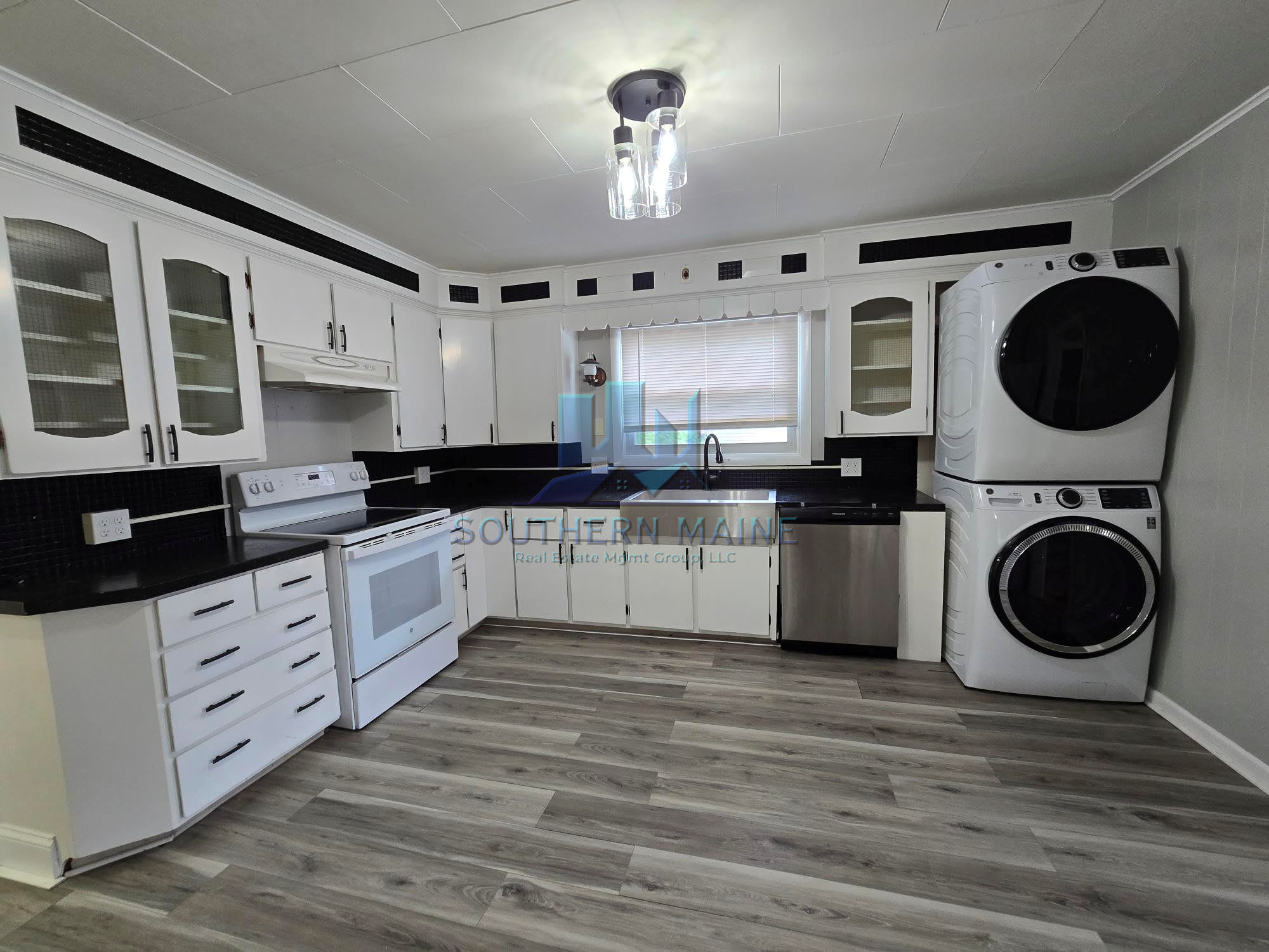 57 Eustis St – photo 2