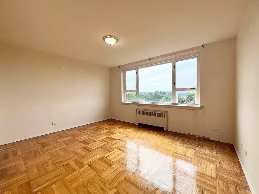 5355 Henry Hudson Parkway West – photo 2