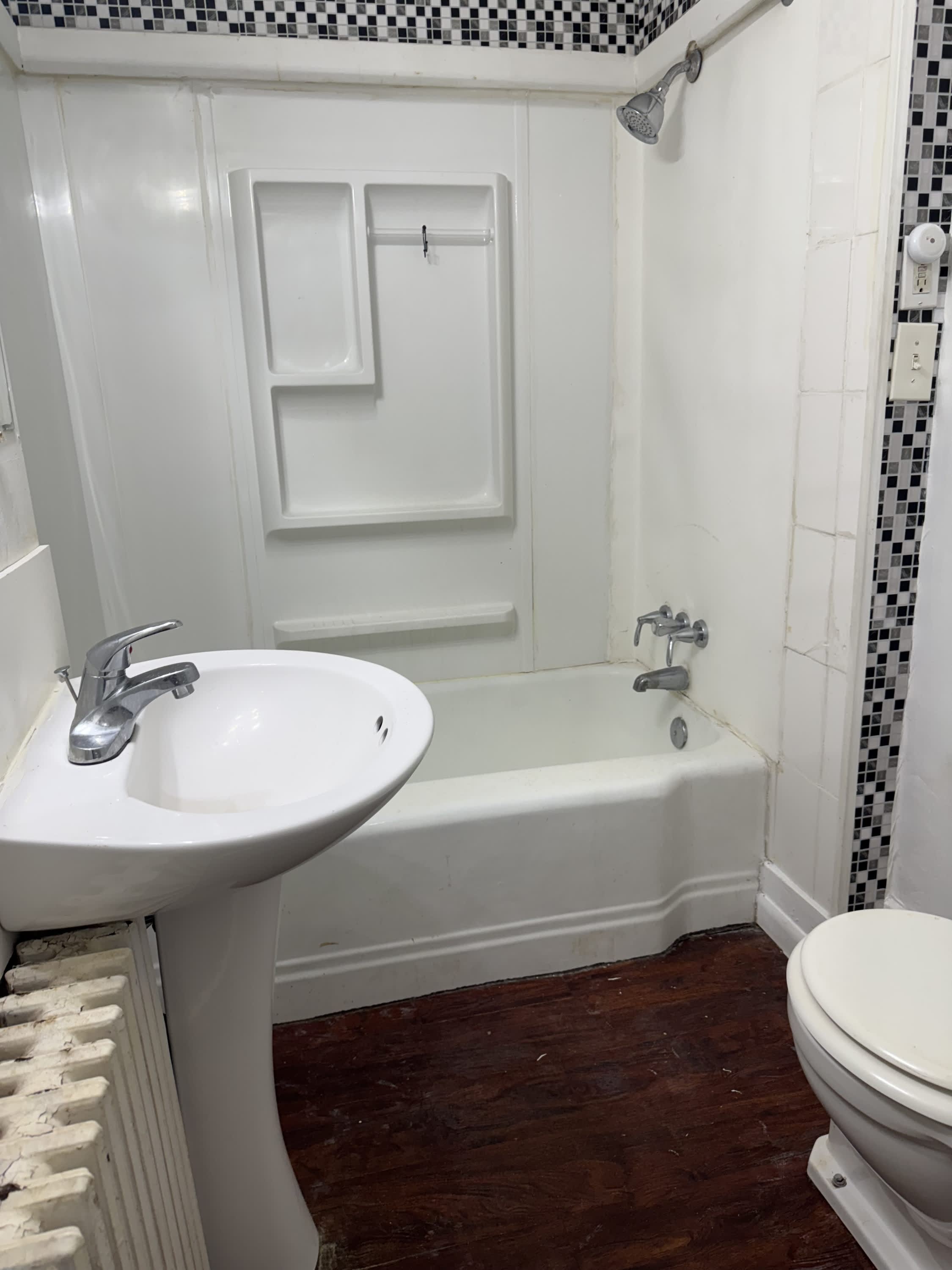 909 North Capitol Avenue (new) – photo 2