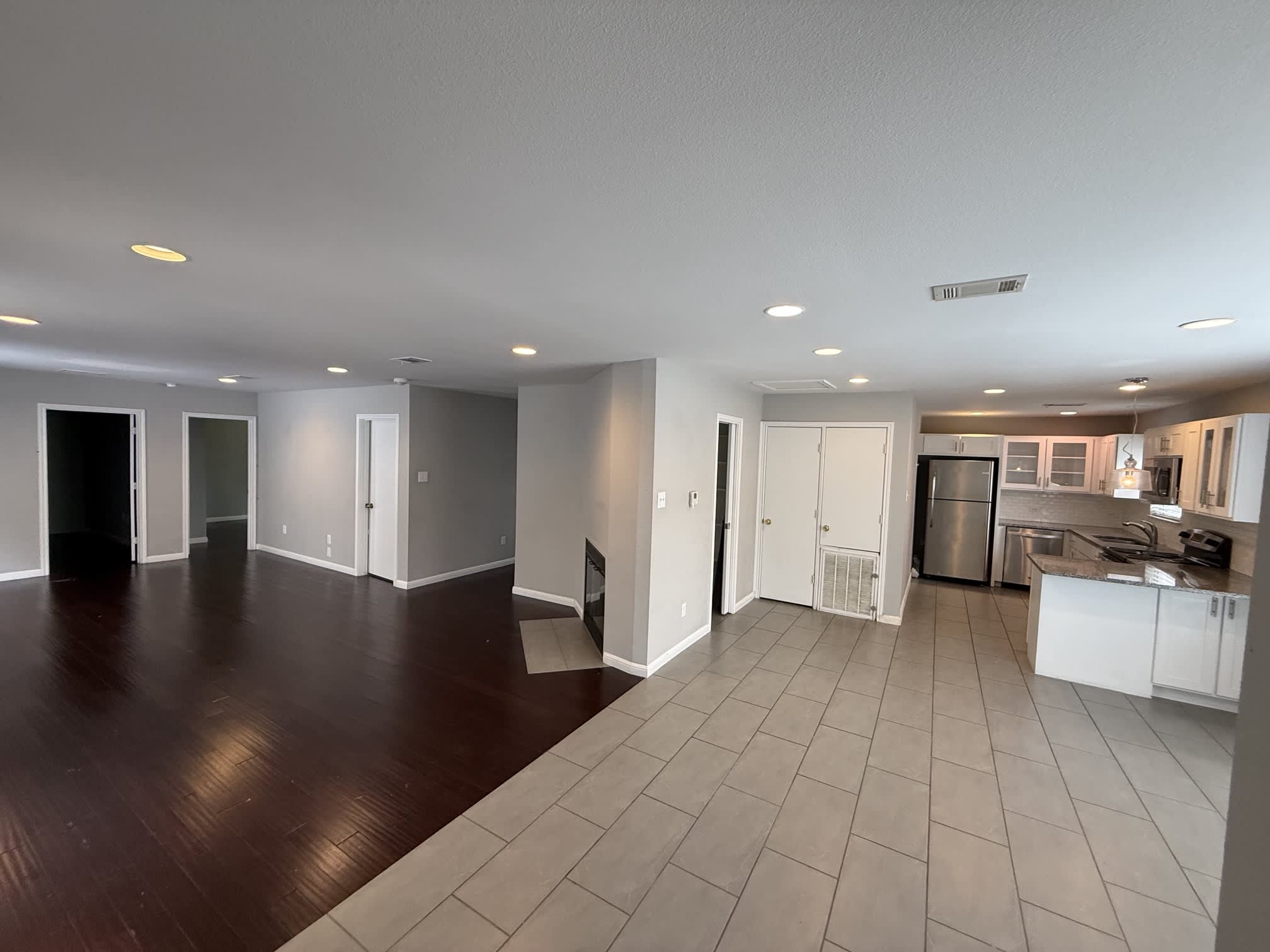 10803 Yucca Drive #b – photo 2