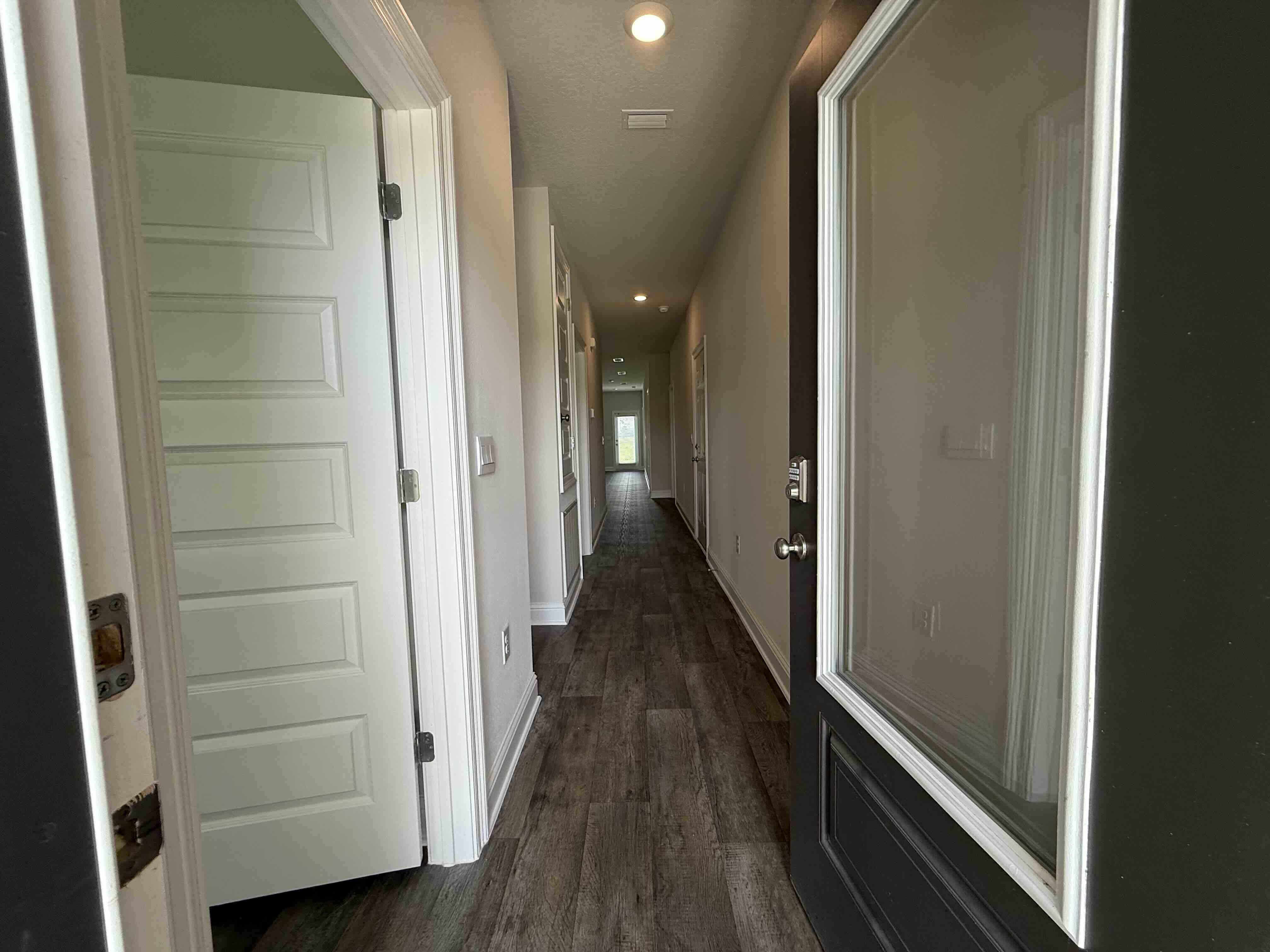 19130 Treehill Ln – photo 3