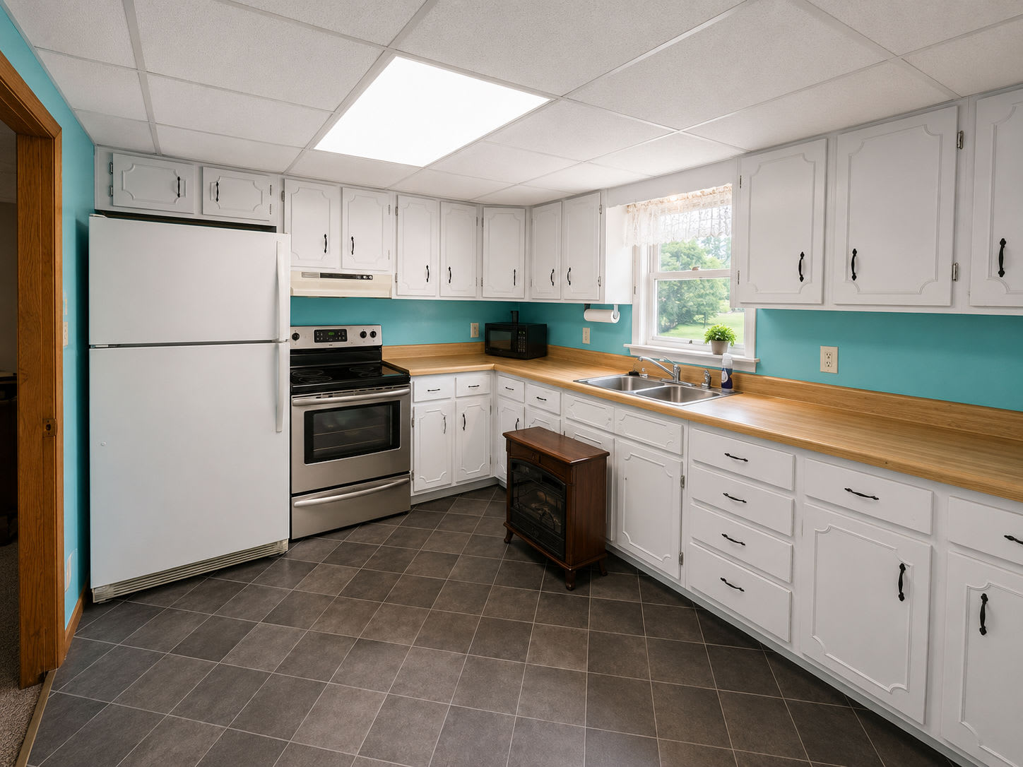 1084 Yale Farm Road – photo 3