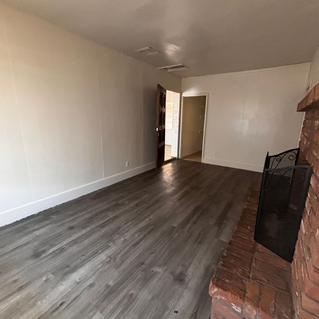 4 Bedroom rental home in Tempe! – photo 4