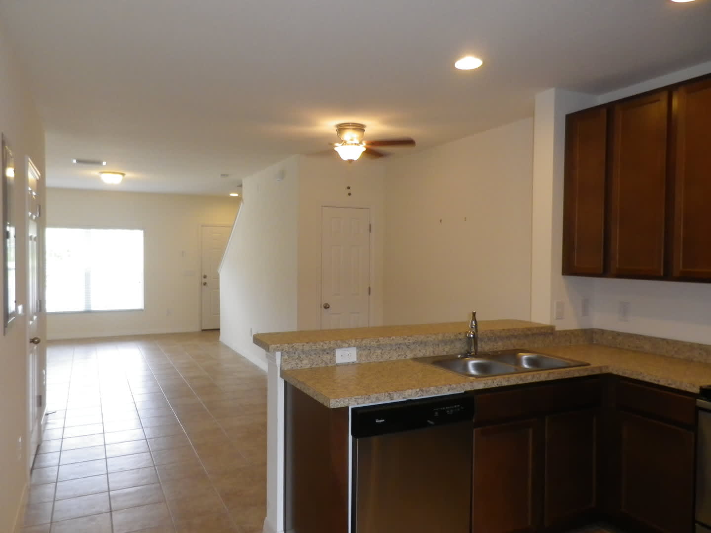 Gated Fishhawk Townhome! – photo 5