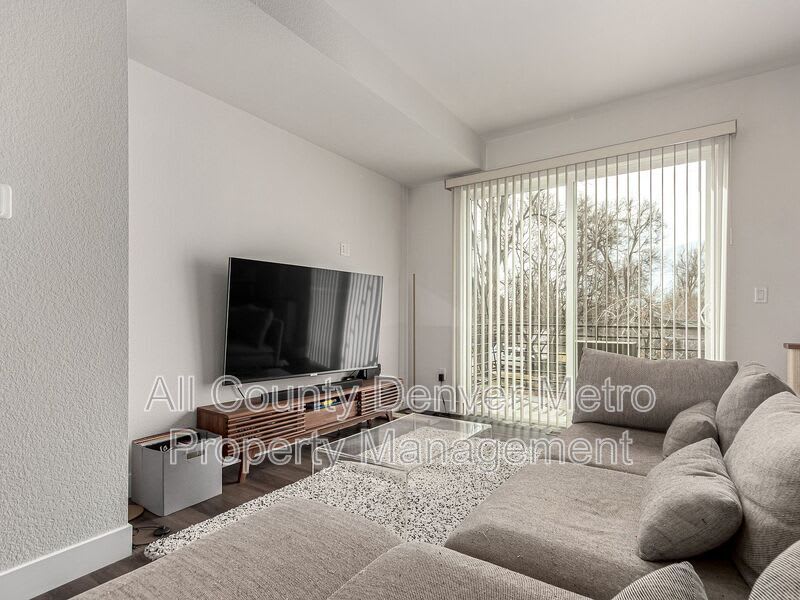 5523 W 10th Ave – photo 5