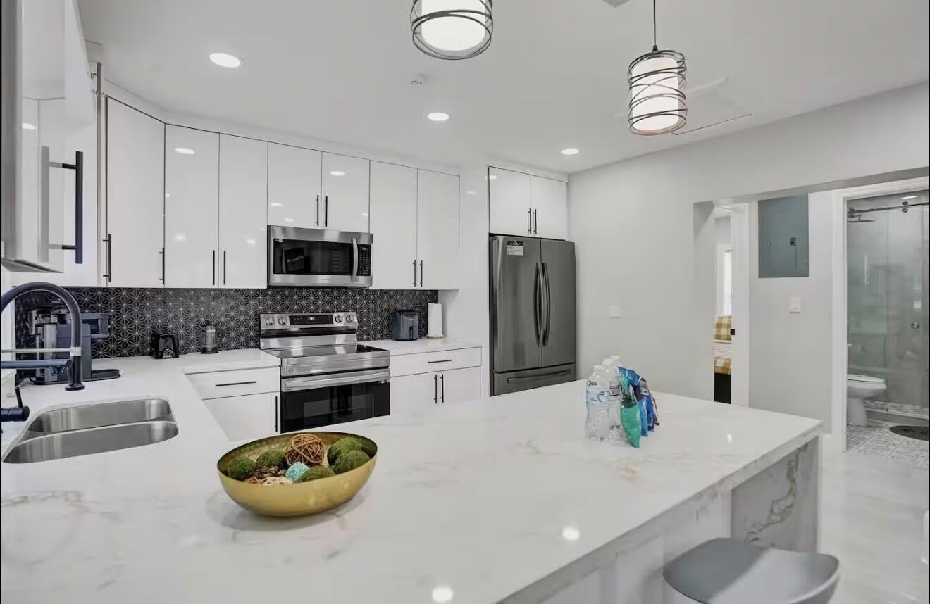 1701 Jefferson Street – photo 2