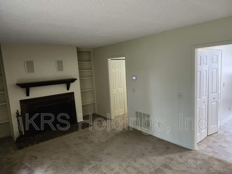1129 Mountain View Dr – photo 4
