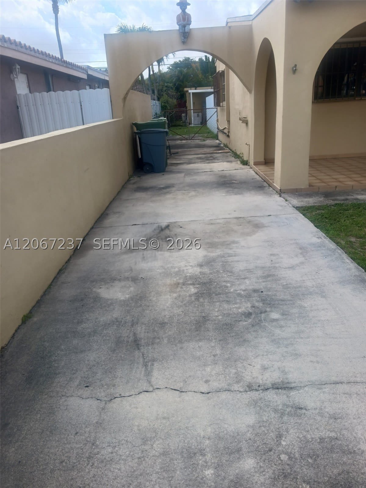 170 E 46Th St – photo 2