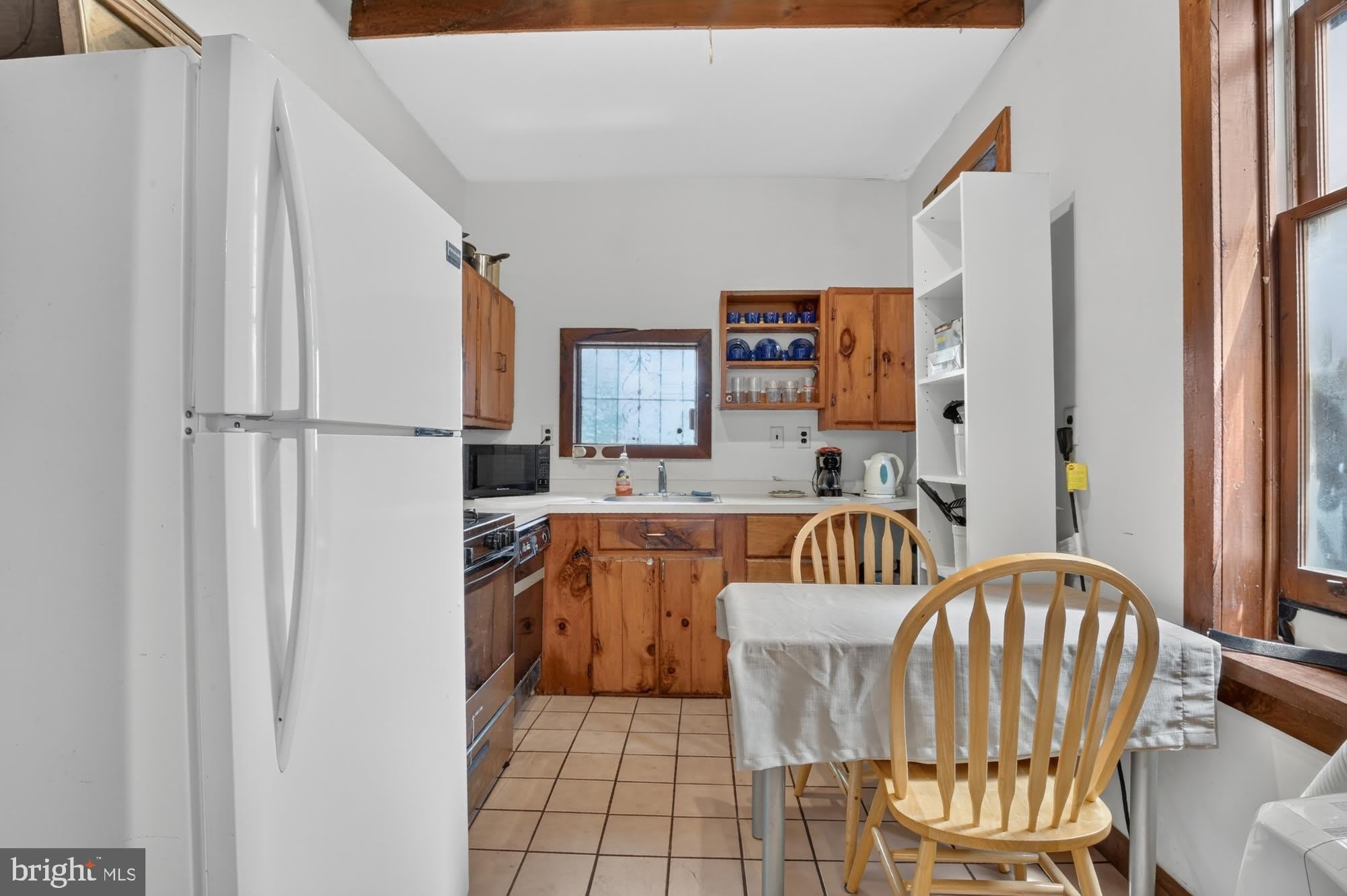 4107 LUDLOW Street – photo 5