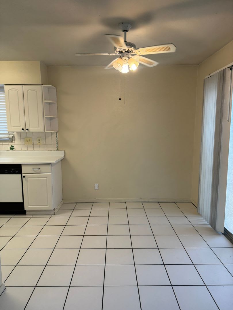 2 BEDROOM IN TEMPE – photo 5