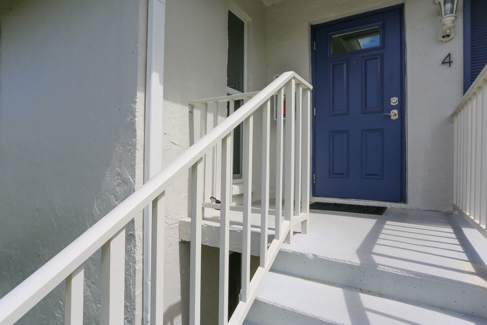 Glades Country Club 2 2 With Golf Beautiful Unit Ready For You To Rent Seasonally – photo 3