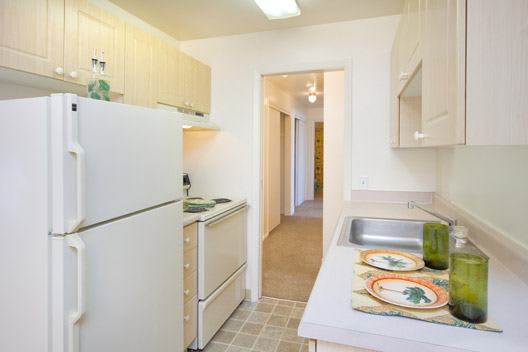 Bristol Square Apartments – photo 2
