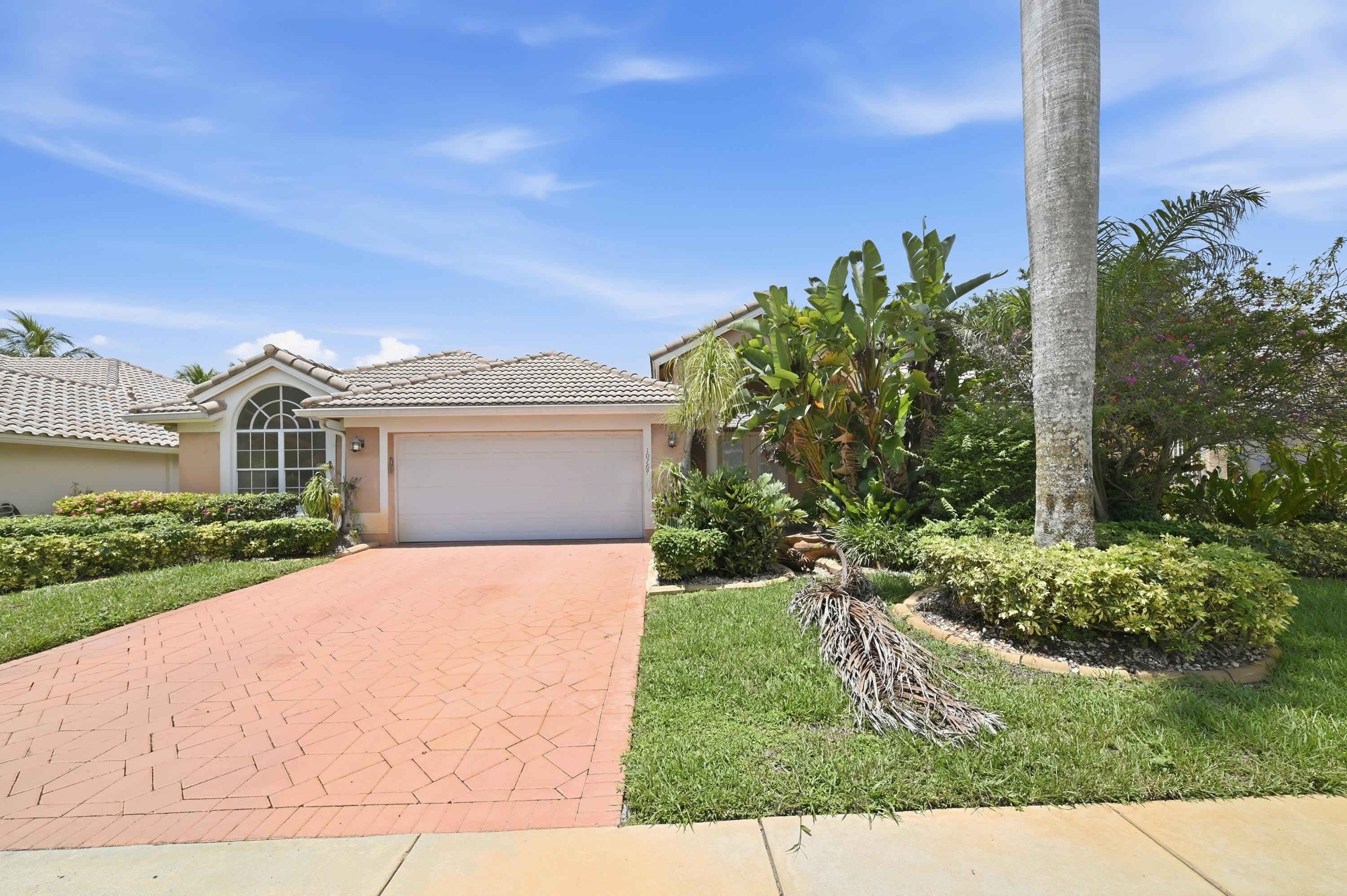 10769 Maple Chase Drive – photo 2