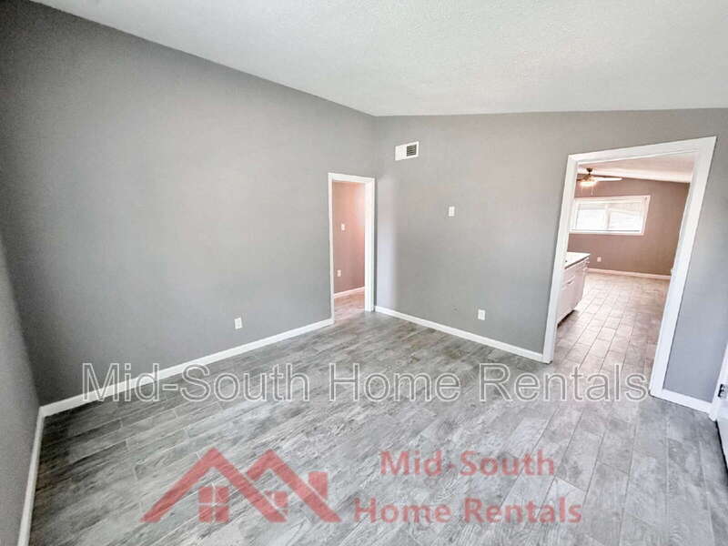 1775 Colonial Hills – photo 5