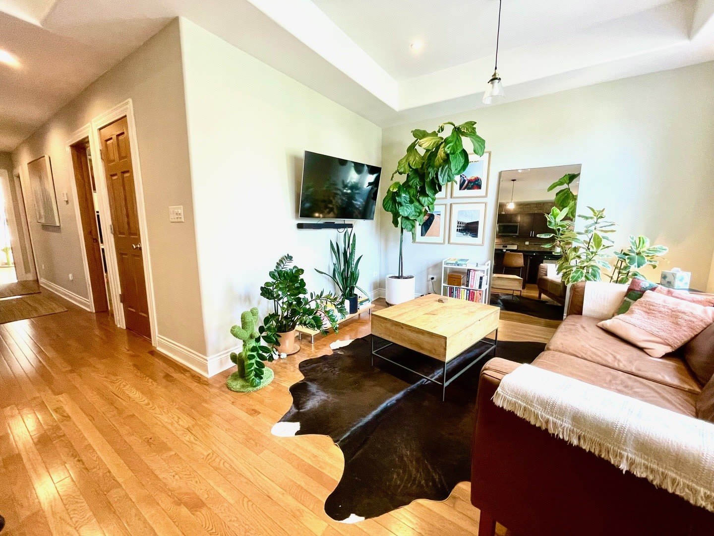2537 N California Avenue – photo 5