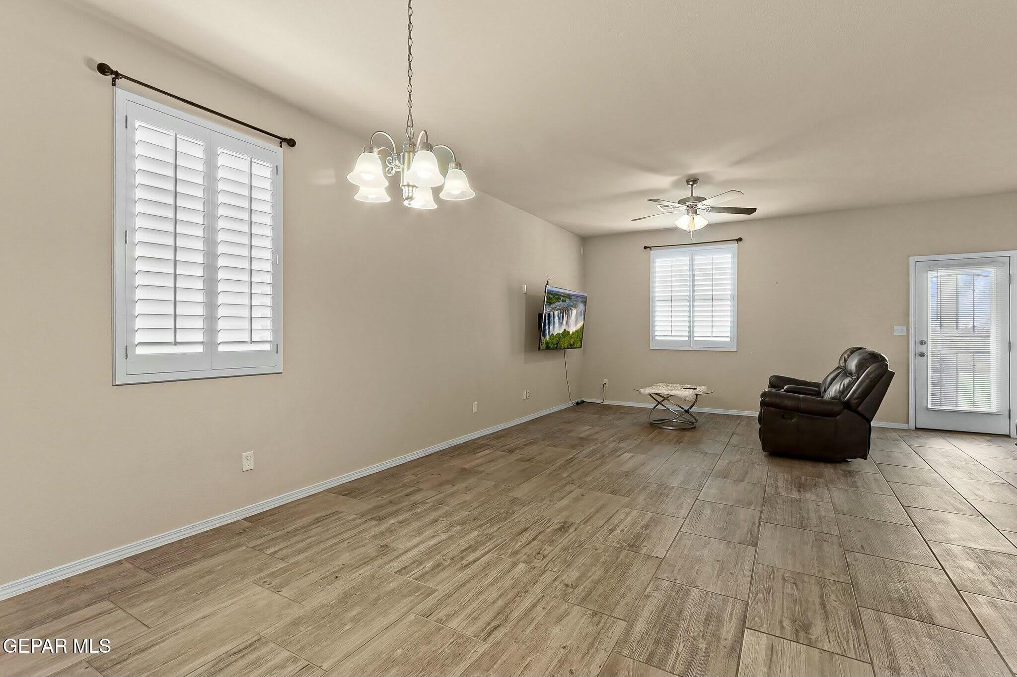 3909 Desert Dunes Drive – photo 4