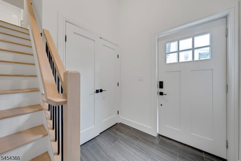 20 Lexington Ave – photo 3