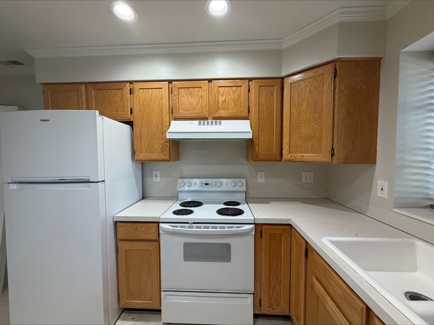 Move In For Less 1 000 Move In Credit 2 Bed 1 5 Bath Condo In Ogden – photo 3