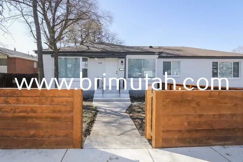 3210 S 2300 E North – photo 1