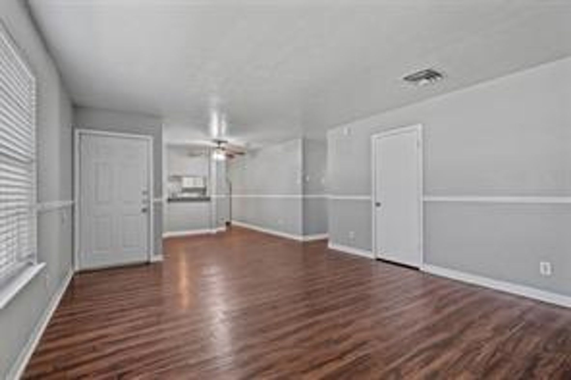 Ennis Place – photo 4