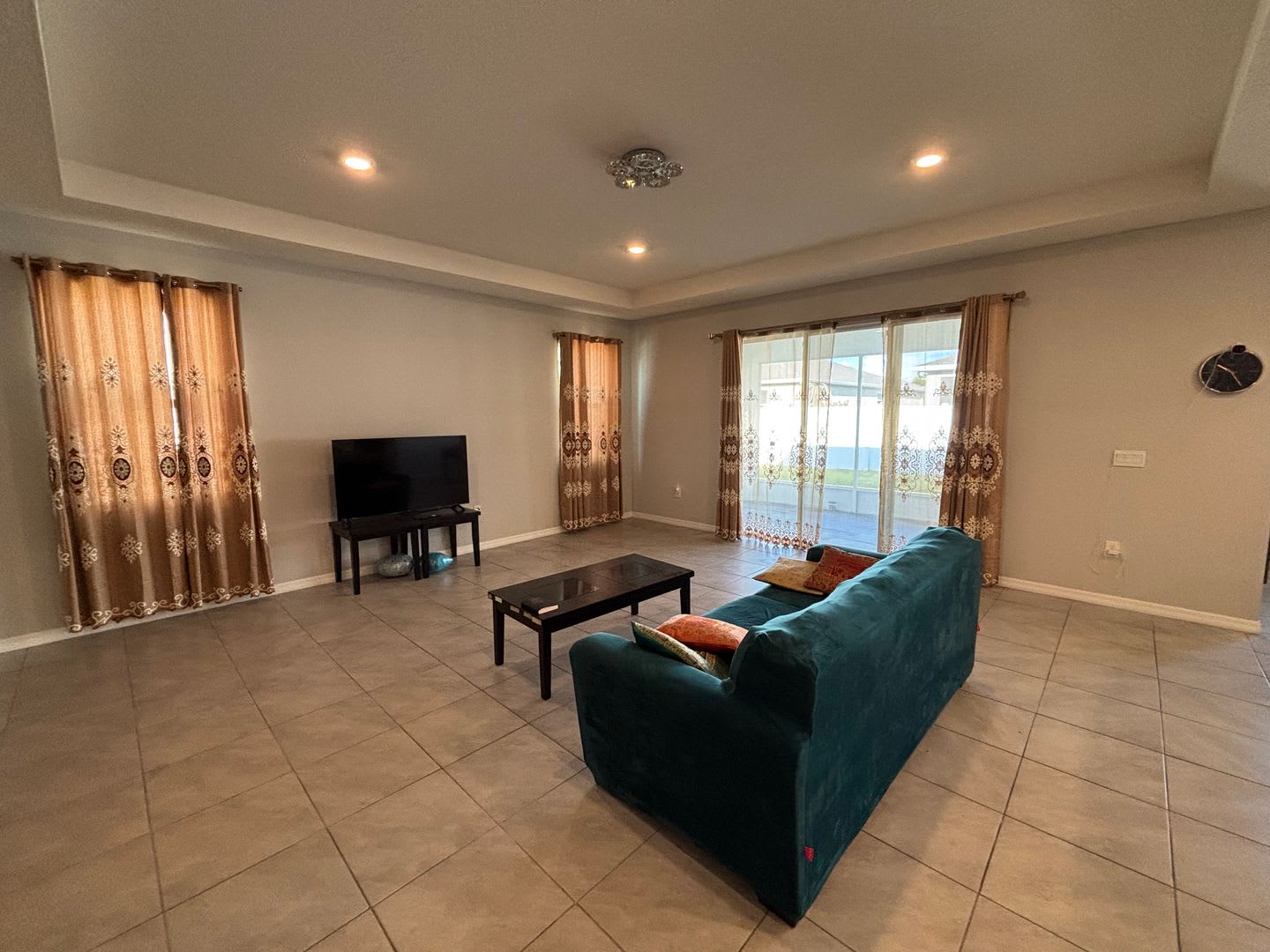 Large home in central Ocala location – photo 3