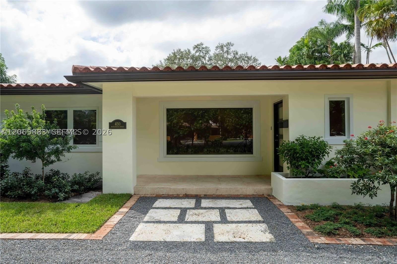 4150 Monserrate St – photo 2